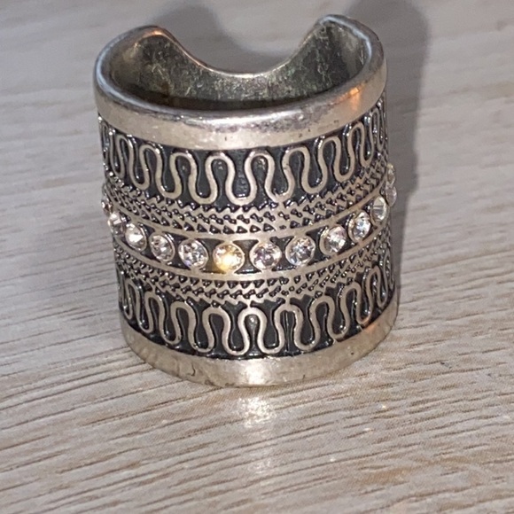 ❌SOLD❌Express Sparkle Cigar Band Wide Crystal Bohemian Stainless Steel Ring - Picture 8 of 14
